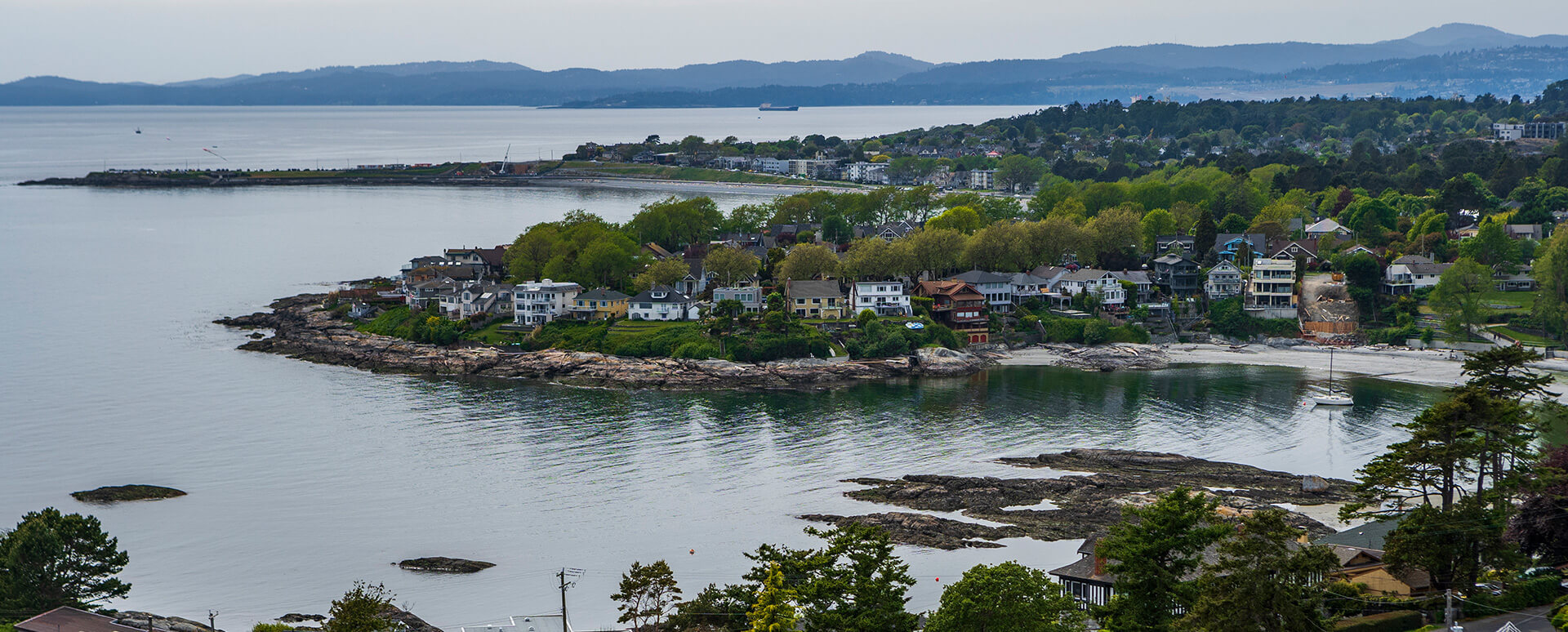 homes on victoria BC coast